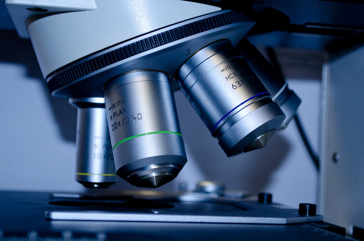 Microscope Featured Image